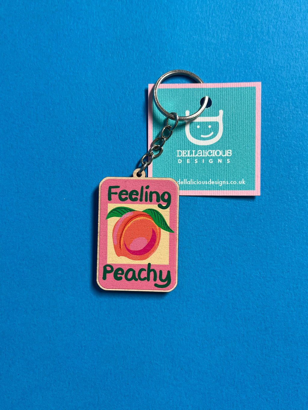 Peach Wooden Keyring – Feeling Peachy Illustrated Design